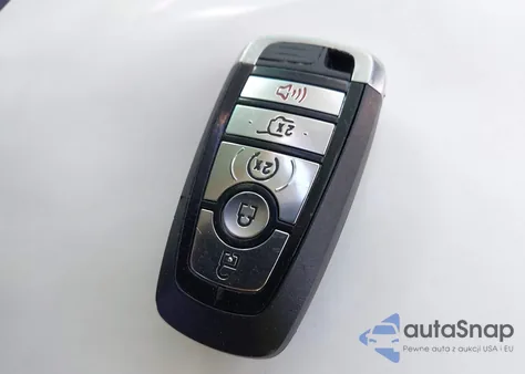 2020 Ford Edge Titanium z USA, uszkodzony, nr VIN 2FMPK4K98LBB63067